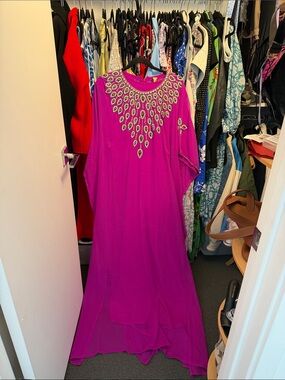 Akaru Dubai rhinestone jeweled Embellished Magenta Kaftan dress lined